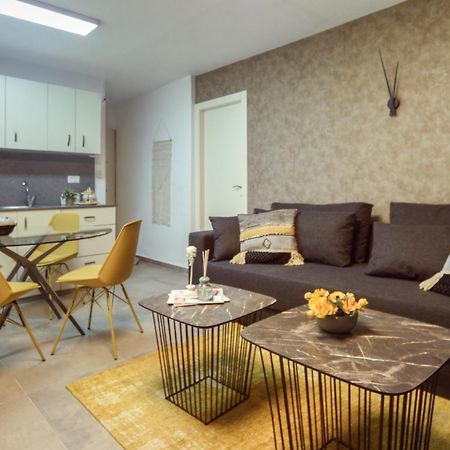 Havatselet 19 By Isrentals Jerusalem Exterior photo