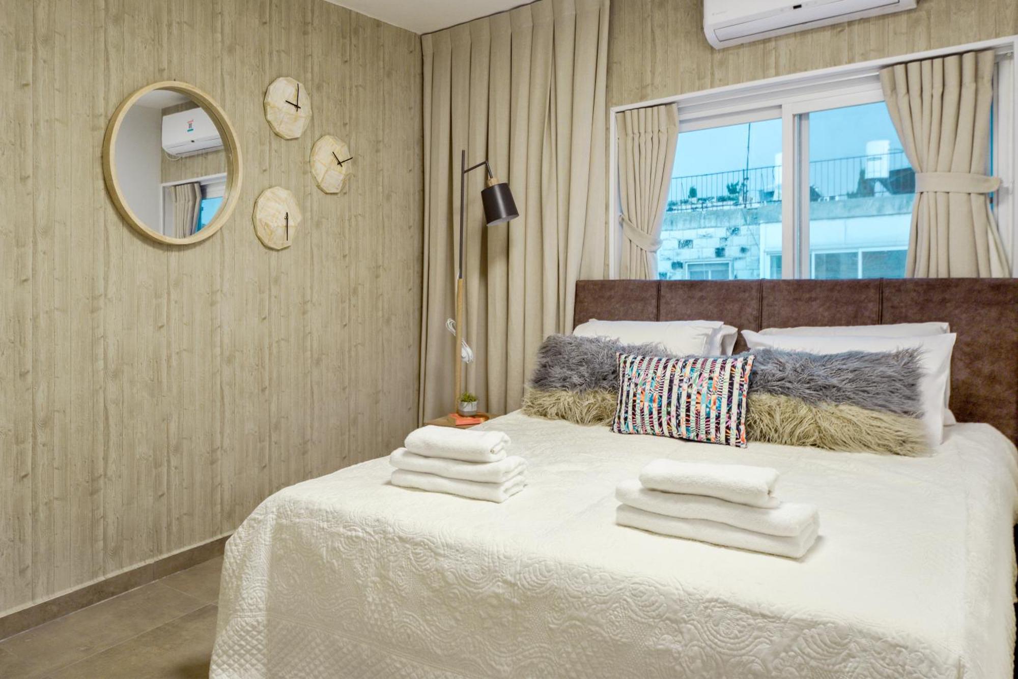 Havatselet 19 By Isrentals Jerusalem Exterior photo