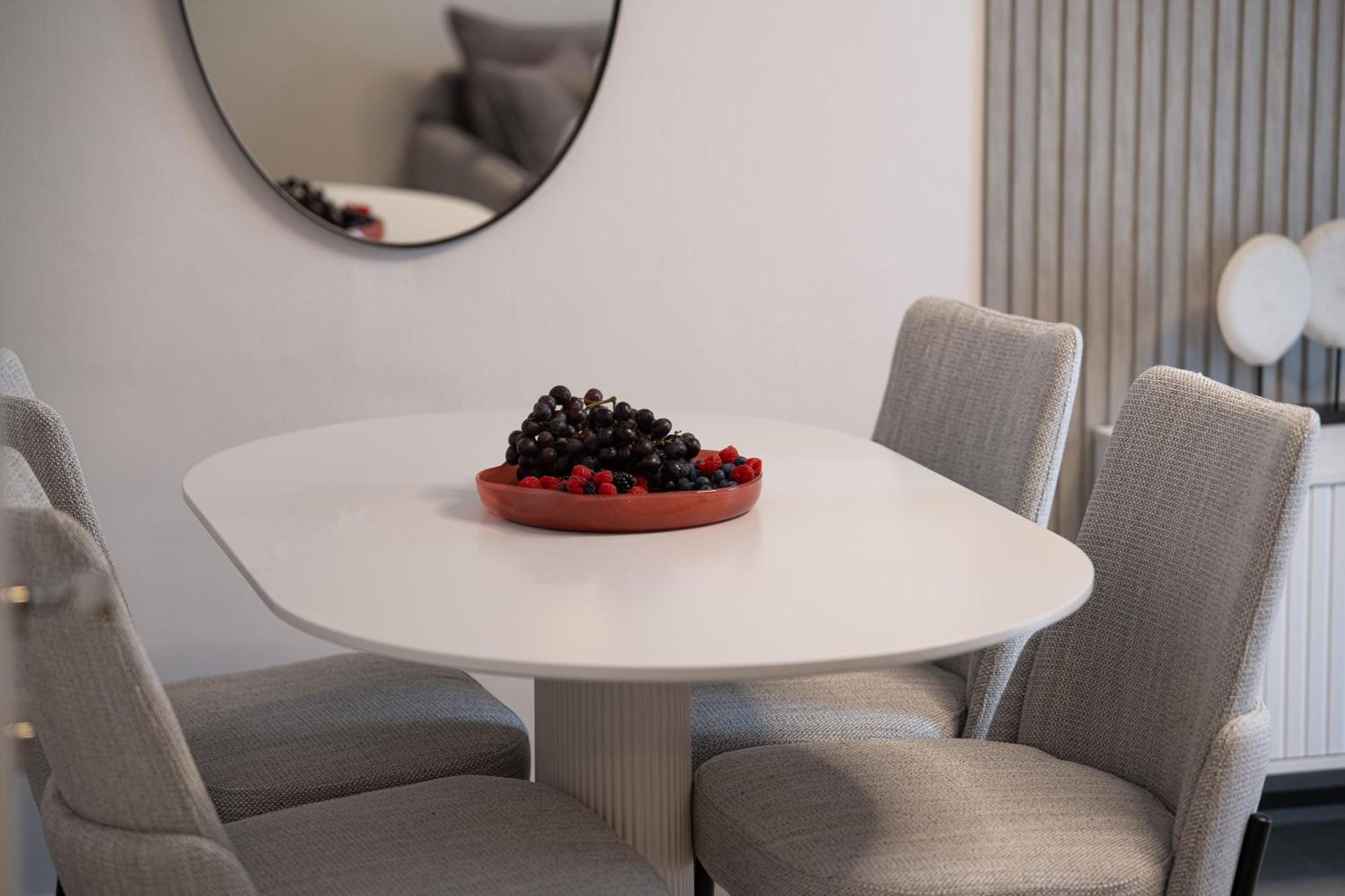 Havatselet 19 By Isrentals Jerusalem Exterior photo
