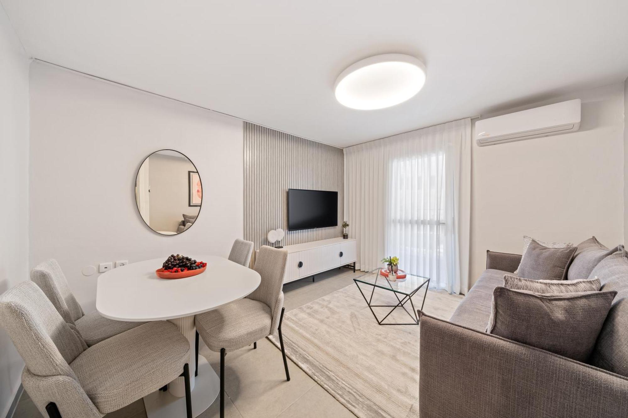Havatselet 19 By Isrentals Jerusalem Exterior photo