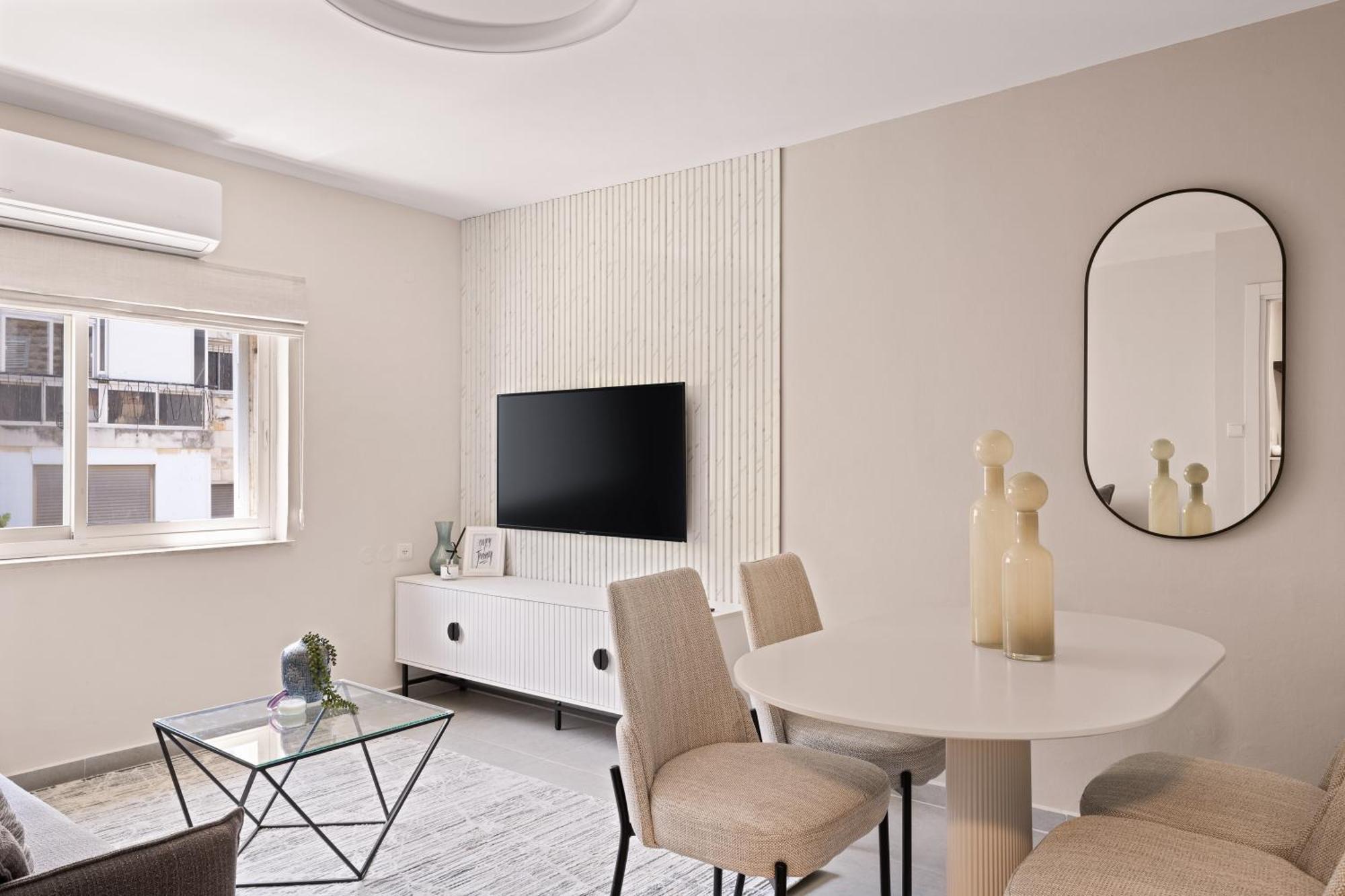 Havatselet 19 By Isrentals Jerusalem Exterior photo