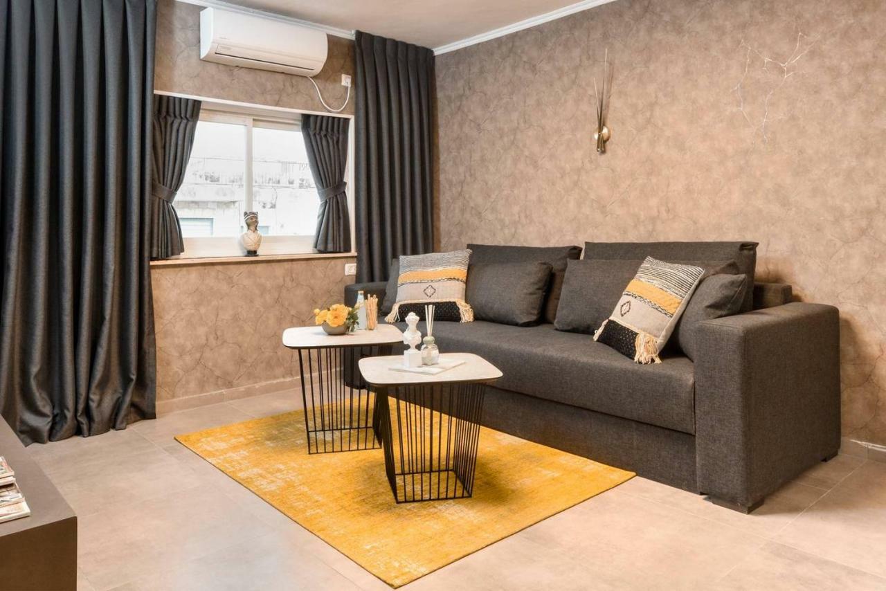 Havatselet 19 By Isrentals Jerusalem Exterior photo